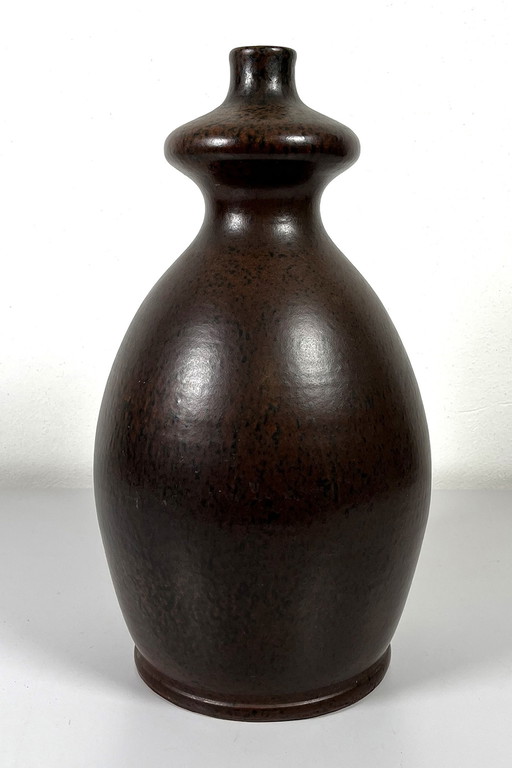 Ceramic can
