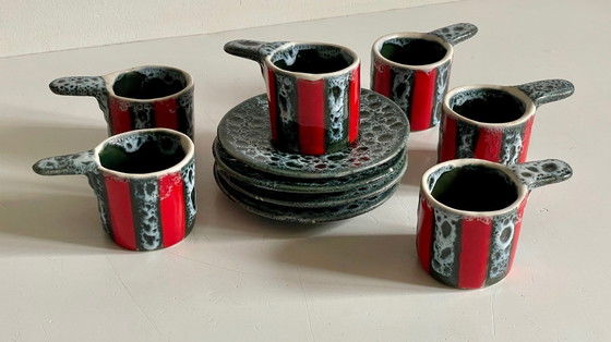 Image 1 of 6 tazze e piattini in ceramica artistica vintage Luc Vallauris
