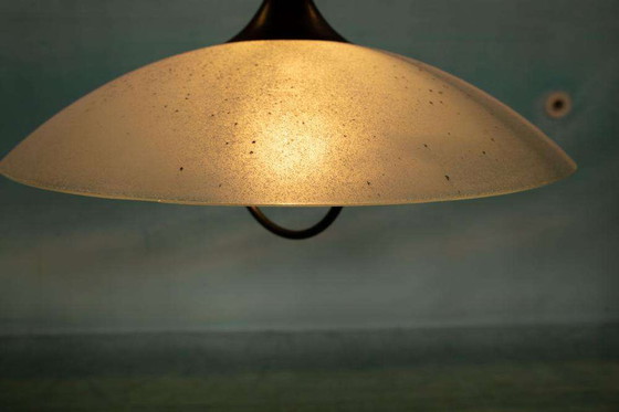 Image 1 of Memphis 1980 lampe suspendue en verre, lampe suspendue à tirette vintage