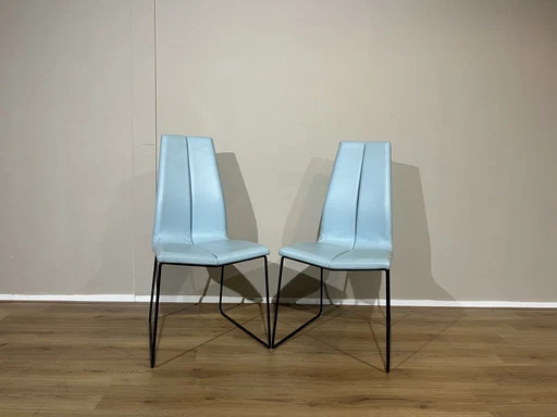 2X Montis Ivy Dining Chairs Blue Leather