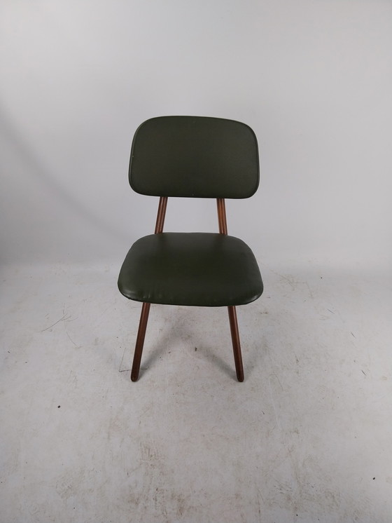 Image 1 of 1 x Chaise à ciseaux Louis van Teeffelen en teck et skaï vert années 1960