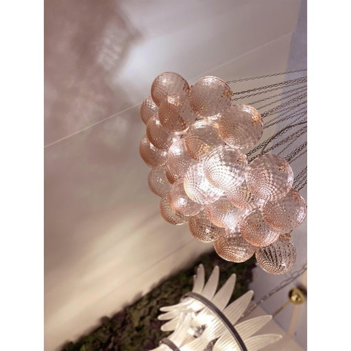 Simoeng Contemporary Pink “Ballotton” Murano Glass Spheres Chandelier