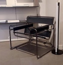 Knoll Wassily B3, serie 2024, nuova e mai usata, in pelle nera di Marcel Breuer   