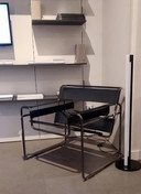 Knoll Wassily B3, serie 2024, nuova e mai usata, in pelle nera di Marcel Breuer   