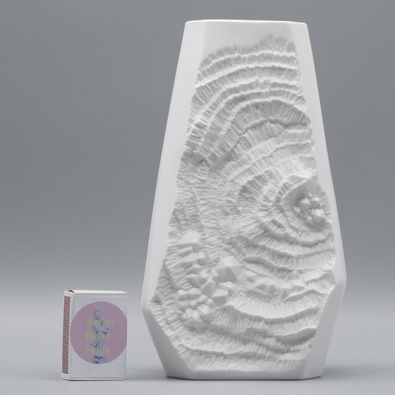 Image 1 of Manfred Frey Ak Kaiser Bisque Porcelain Vase Fossil Ammonit Relief Op Art Trio