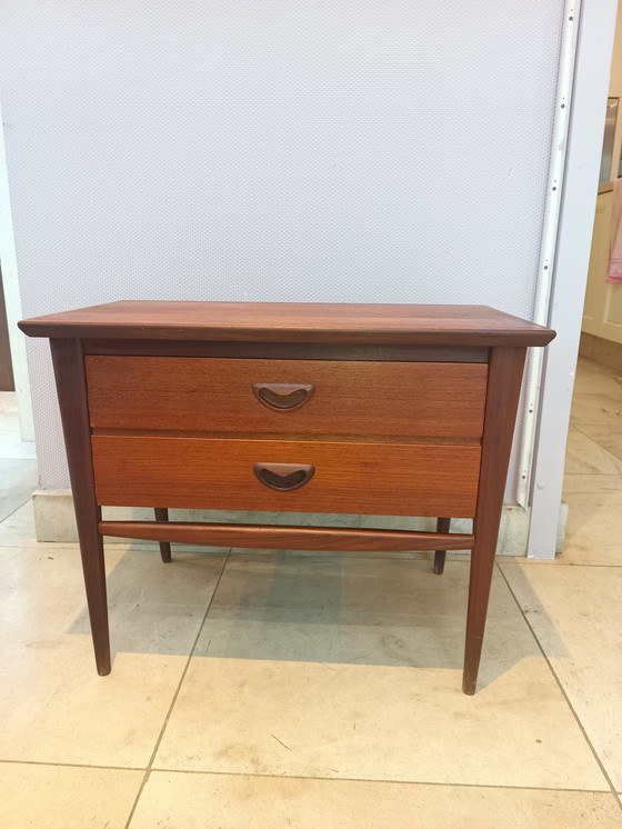 Image 1 of 2x Van Teeffelen Nightstands