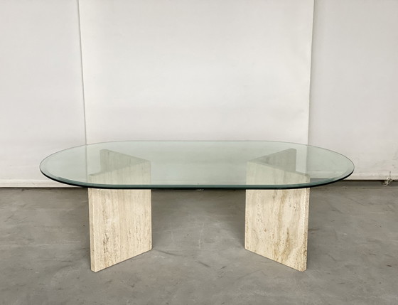 Image 1 of Table basse en travertin