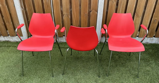 Image 1 of Kartell Maui 3 chairs with armrests.