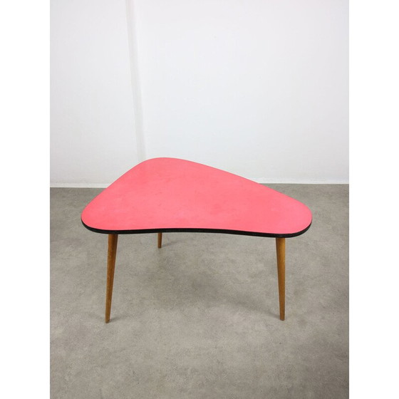 Image 1 of Vintage red oval table, Italy