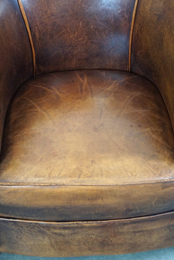 Image 1 of Fauteuil club en peau de mouton