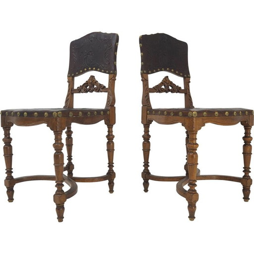 Pair of vintage chairs in embossed leather