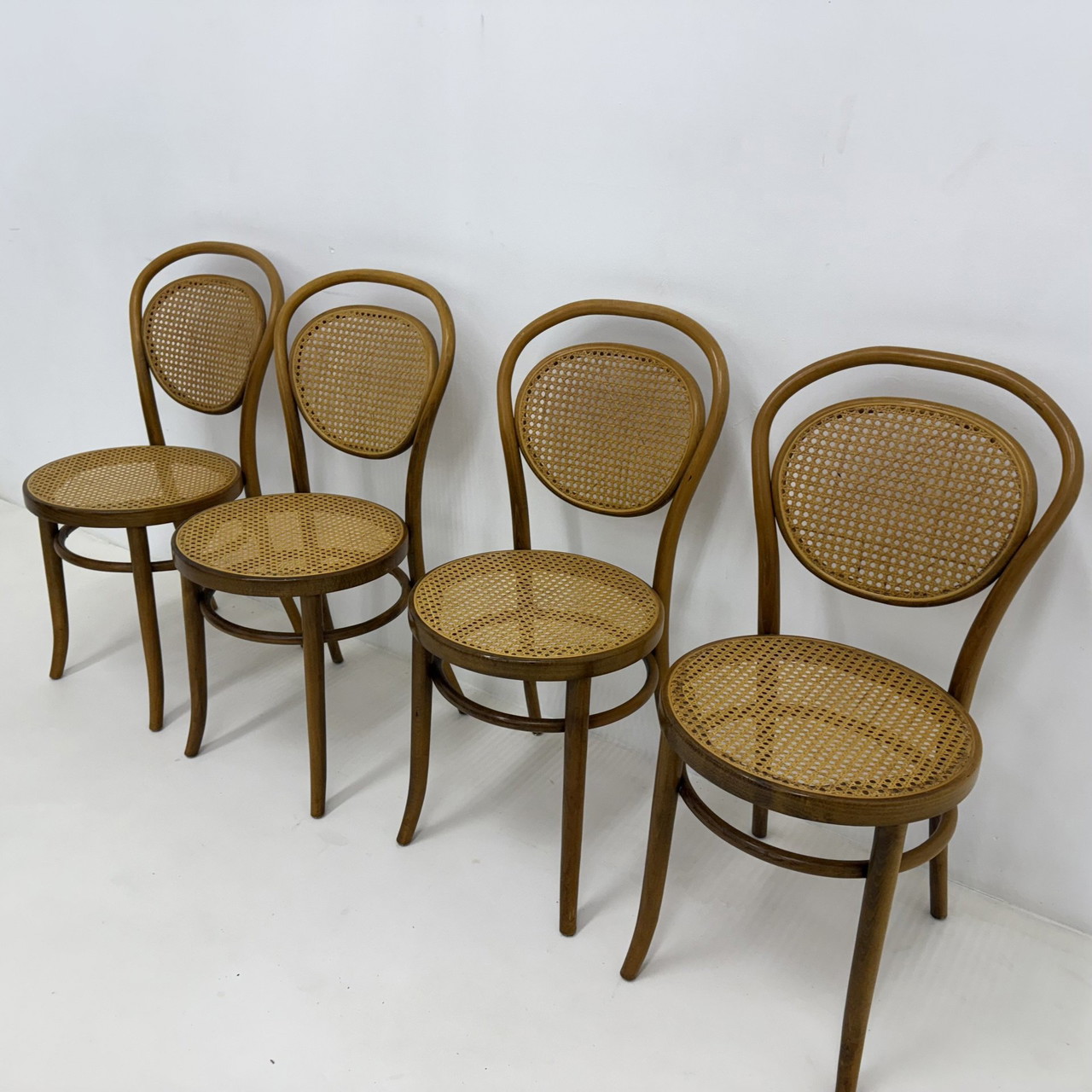 Set Of 4 Bentwood Webbing Dining / Bistro Chairs , 1960S