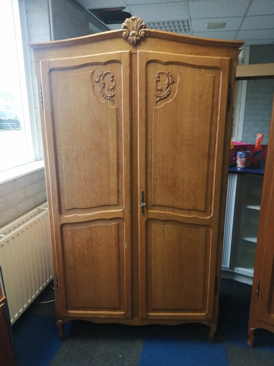 Image 1 of oak Wardrobe