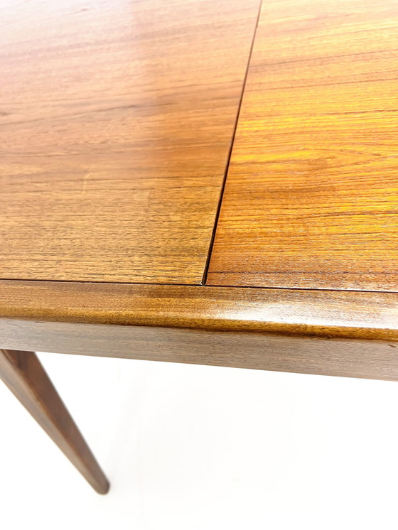 Image 1 of Louis van Teeffelen Milano dining table