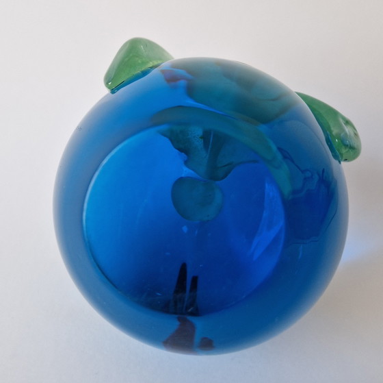 Image 1 of FM Konstglas - Solid apple - 938 grams