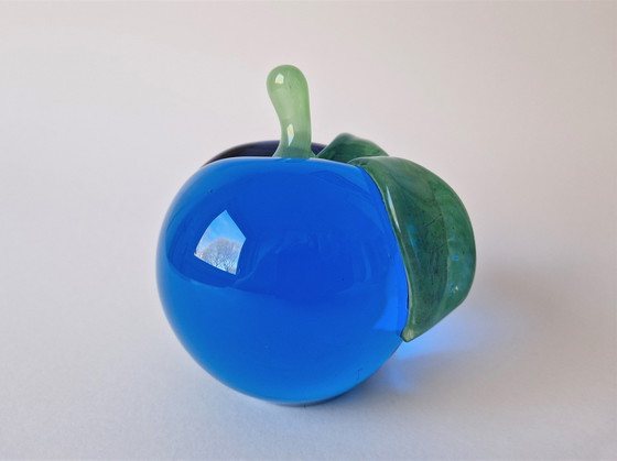 Image 1 of FM Konstglas - Solid apple - 938 grams