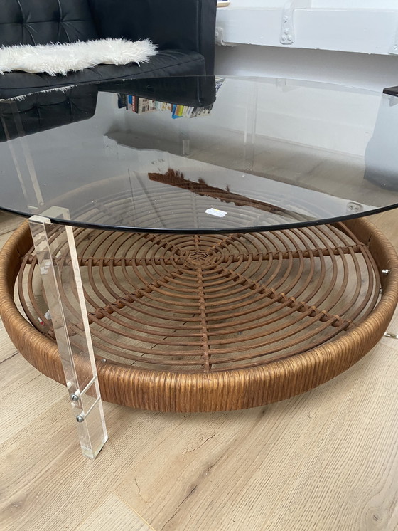 Image 1 of Vintage coffee table