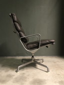 Chaise longue Eames Hermin Miller 215