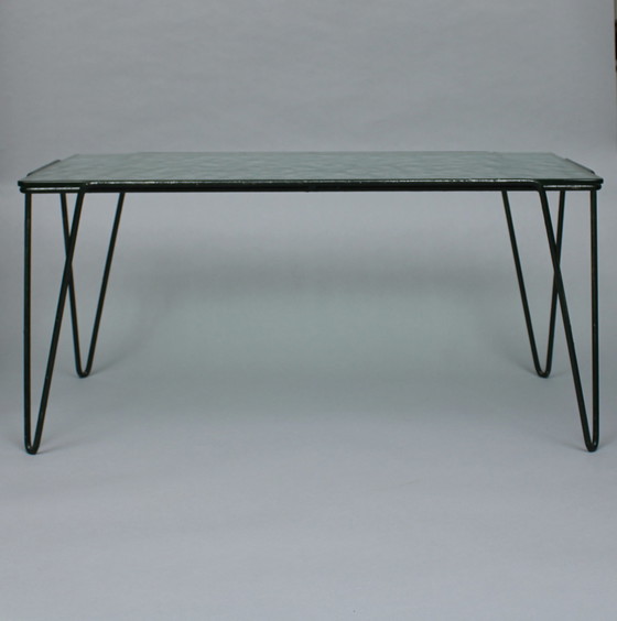 Image 1 of Spurs Arnold Bueno de Mesquita table d'appoint