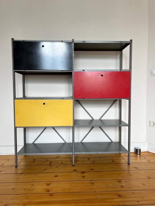 Bauhaus shelf by Wim Rietveld