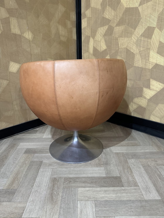 Image 1 of Years 2000 Italian Leather Swivel Armchair