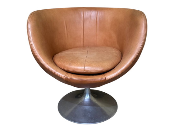 Image 1 of Years 2000 Italian Leather Swivel Armchair
