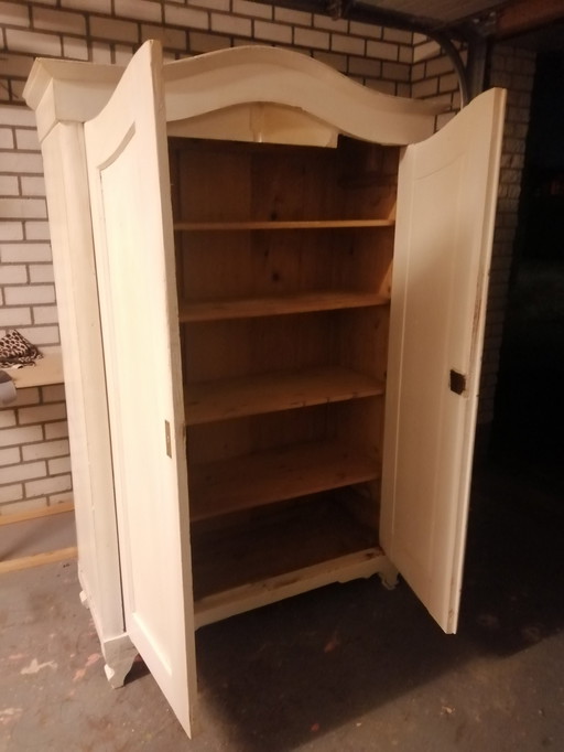 Serving Cabinet