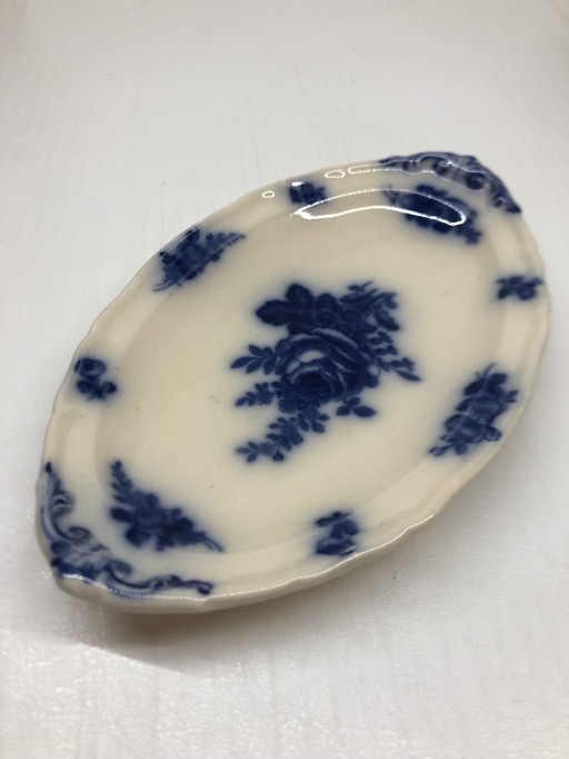 Villeroy & Boch Flowing Blue Pocket Saucer