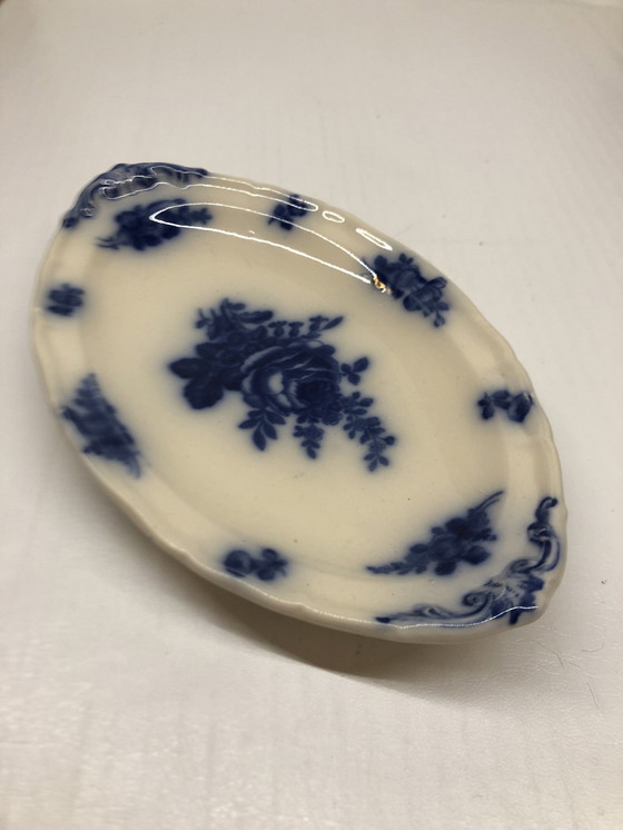 Image 1 of Villeroy & Boch Flowing Blue Pocket Saucer