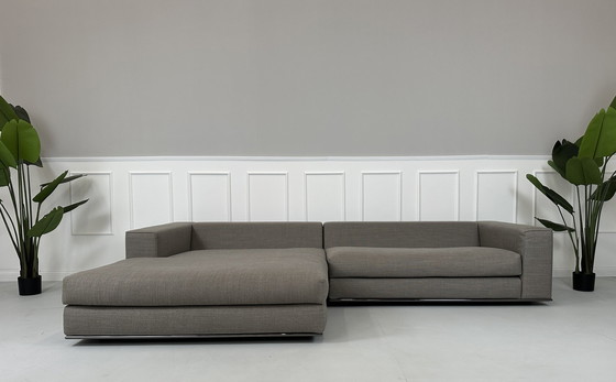 Image 1 of Minotti Hamilton sofa fabric couch + stool exhibition piece