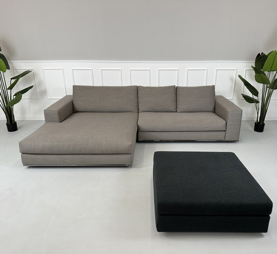 Image 1 of Minotti Hamilton sofa fabric couch + stool exhibition piece