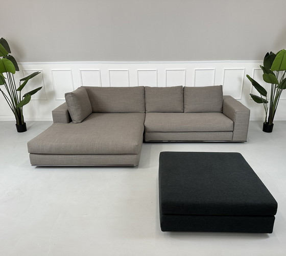 Image 1 of Minotti Hamilton sofa fabric couch + stool exhibition piece