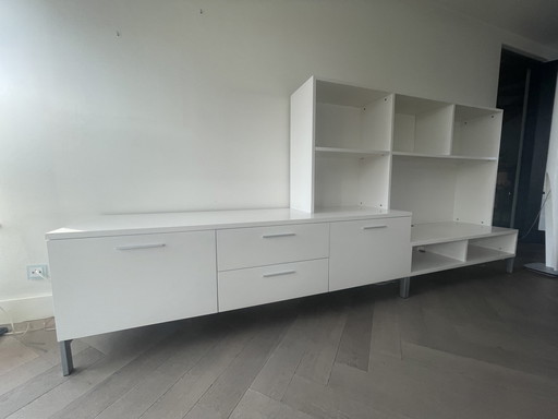 Pastoe TV/wall unit