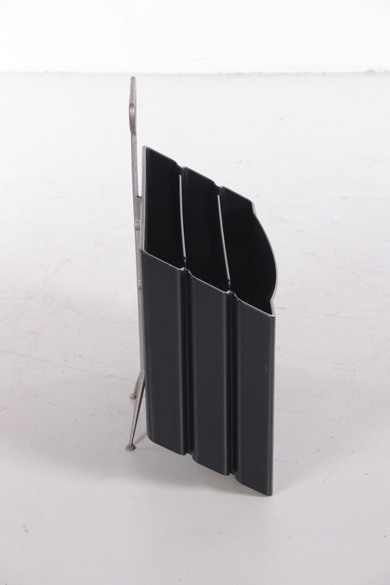 Image 1 of Andries&Hiroko Van Onck Magazine rack for Magis, 1991