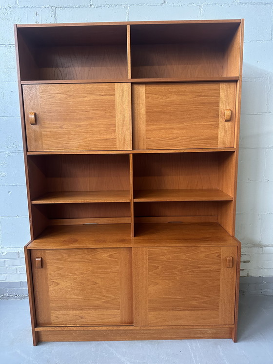 Image 1 of Meuble haut vintage en teck