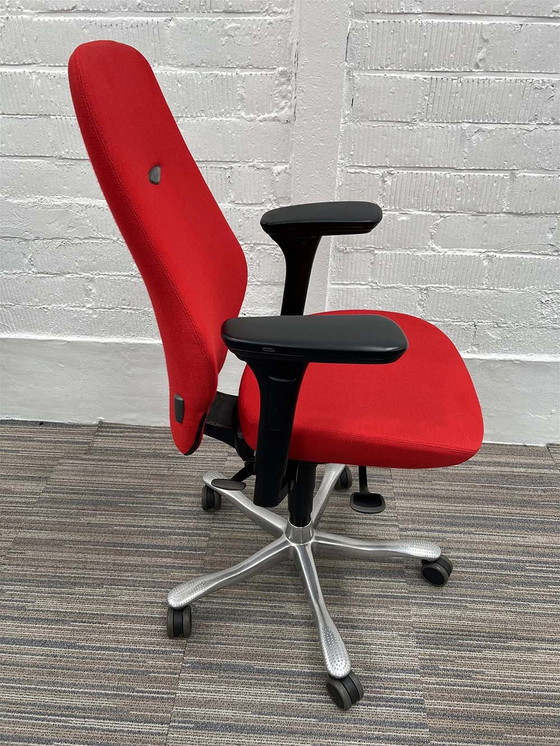 Image 1 of Kinnarps plus 6 office chair