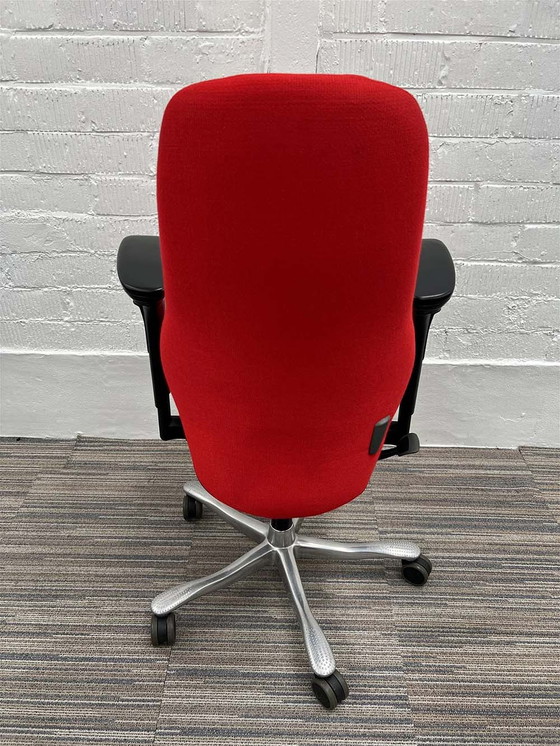 Image 1 of Kinnarps plus 6 office chair