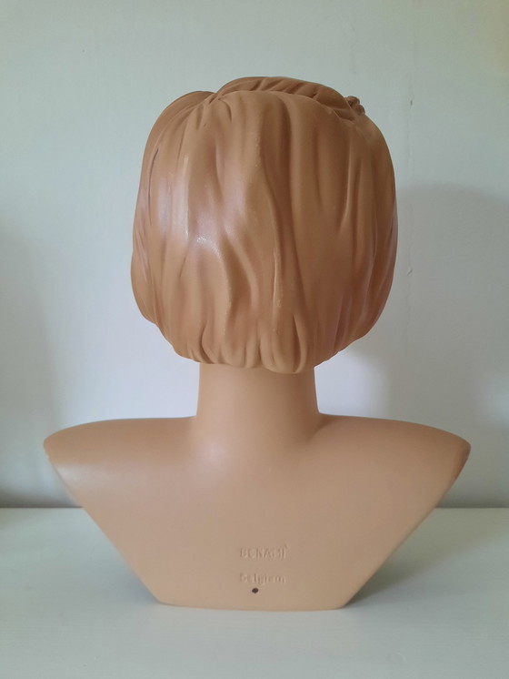 Image 1 of Busto decorativo vintage / Testa da esposizione - Bonami