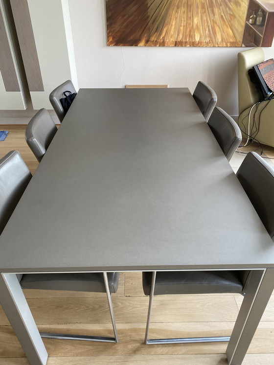 Image 1 of Table Leolux