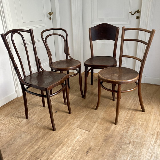 Image 1 of 4X Mixed Set of Bentwood Chairs