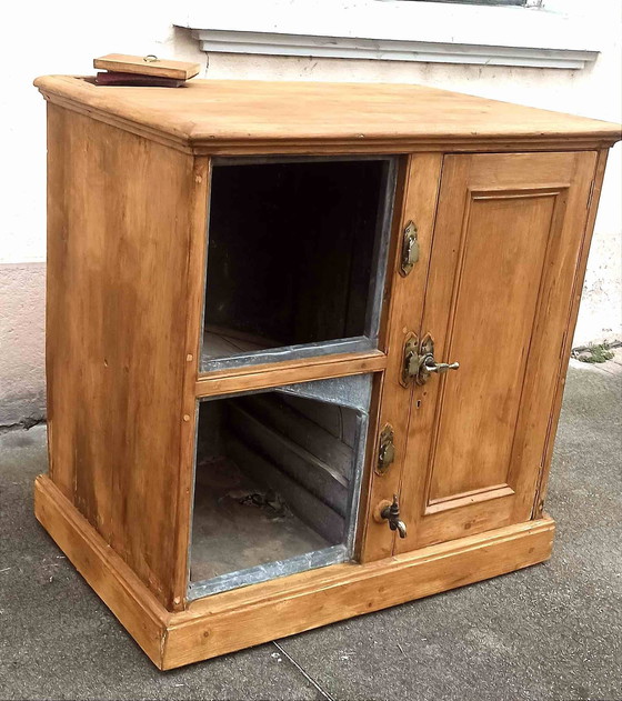 Image 1 of Meuble De Métier Icebox Fridge Bar 1900s