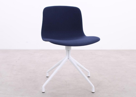 Image 1 of 4x HAY AAC 11 About A Chair bleu foncé