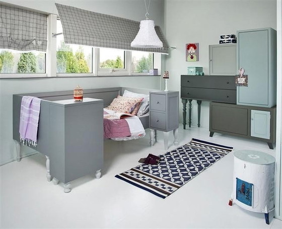 Image 1 of Kids Factory by Marjan Godrie closet the Pronkstuk