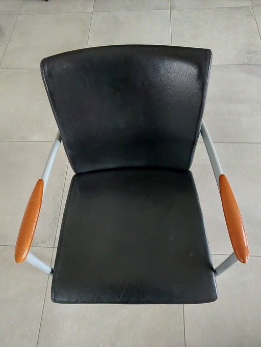 4X Chairs Riant Stoutenbeek Black Leather/Beech Wood