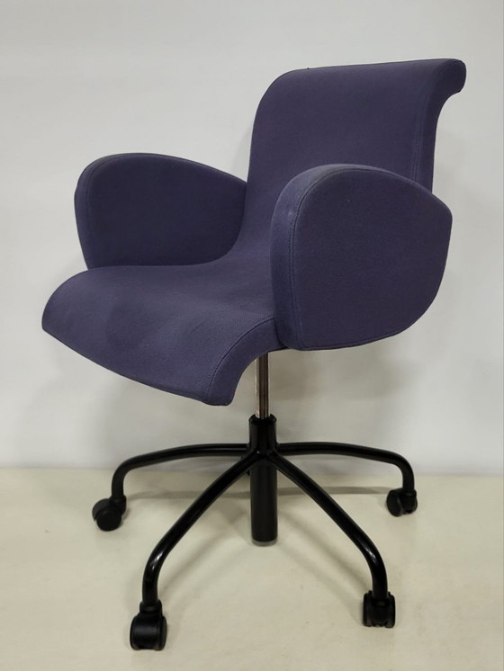 Image 1 of 2X Lensvelt Flag Meeting Chair, Purple