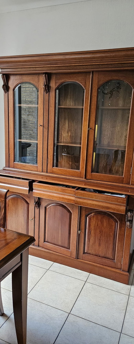 Image 1 of Oak Mahogany Display Case And 6-Person Dining Table With Chairs