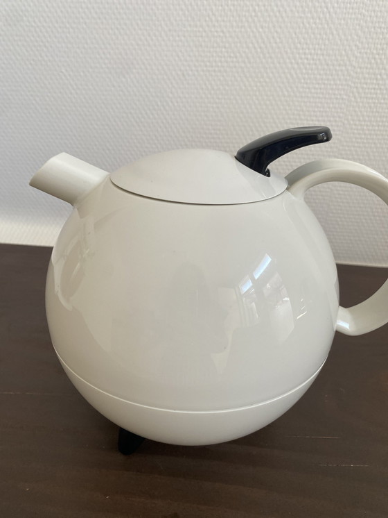 Image 1 of Galileo teapot Leifheit