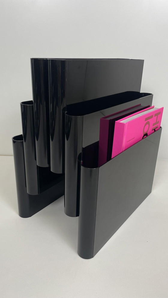 Image 1 of Giotto Stoppino Kartell magazine holder black