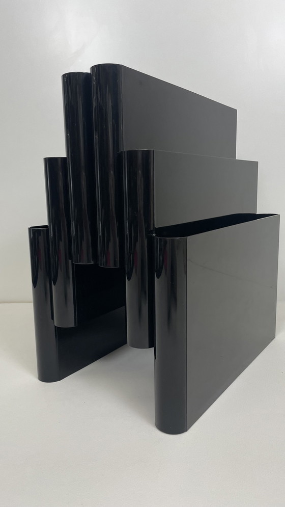 Image 1 of Giotto Stoppino Kartell magazine holder black