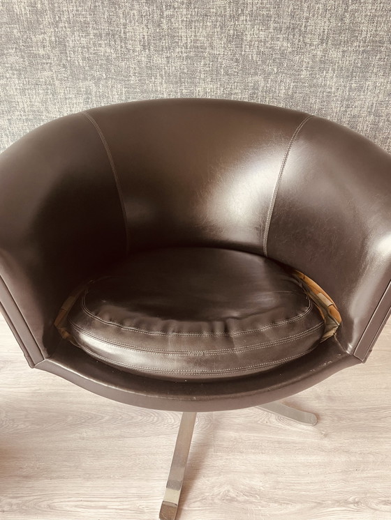 Image 1 of Midcentury swivel Bucket Chair by Nicos Zographos, ca 60s